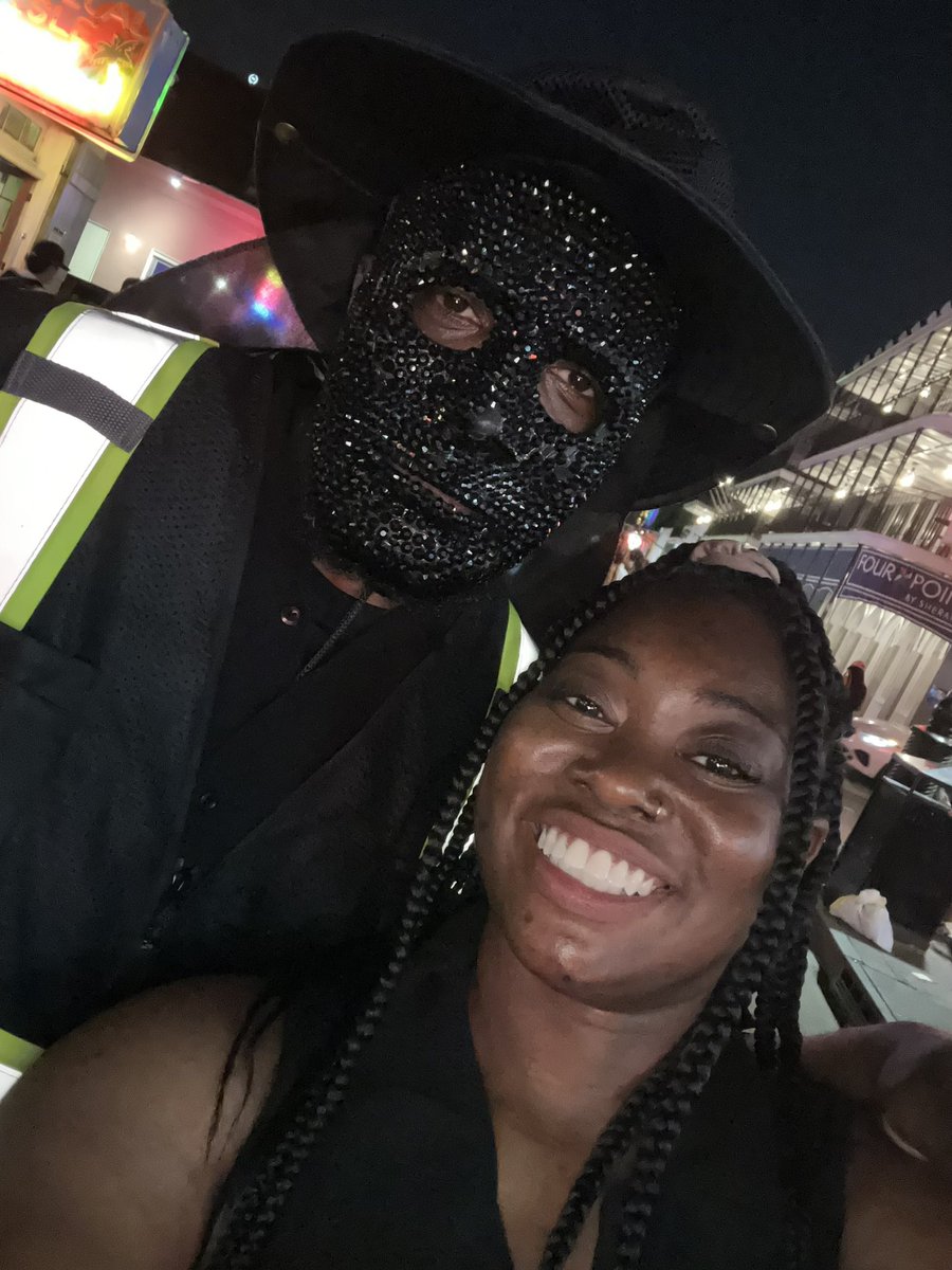 CallMeRaaaeeeee's tweet image. NOLA was fun ✨🌚