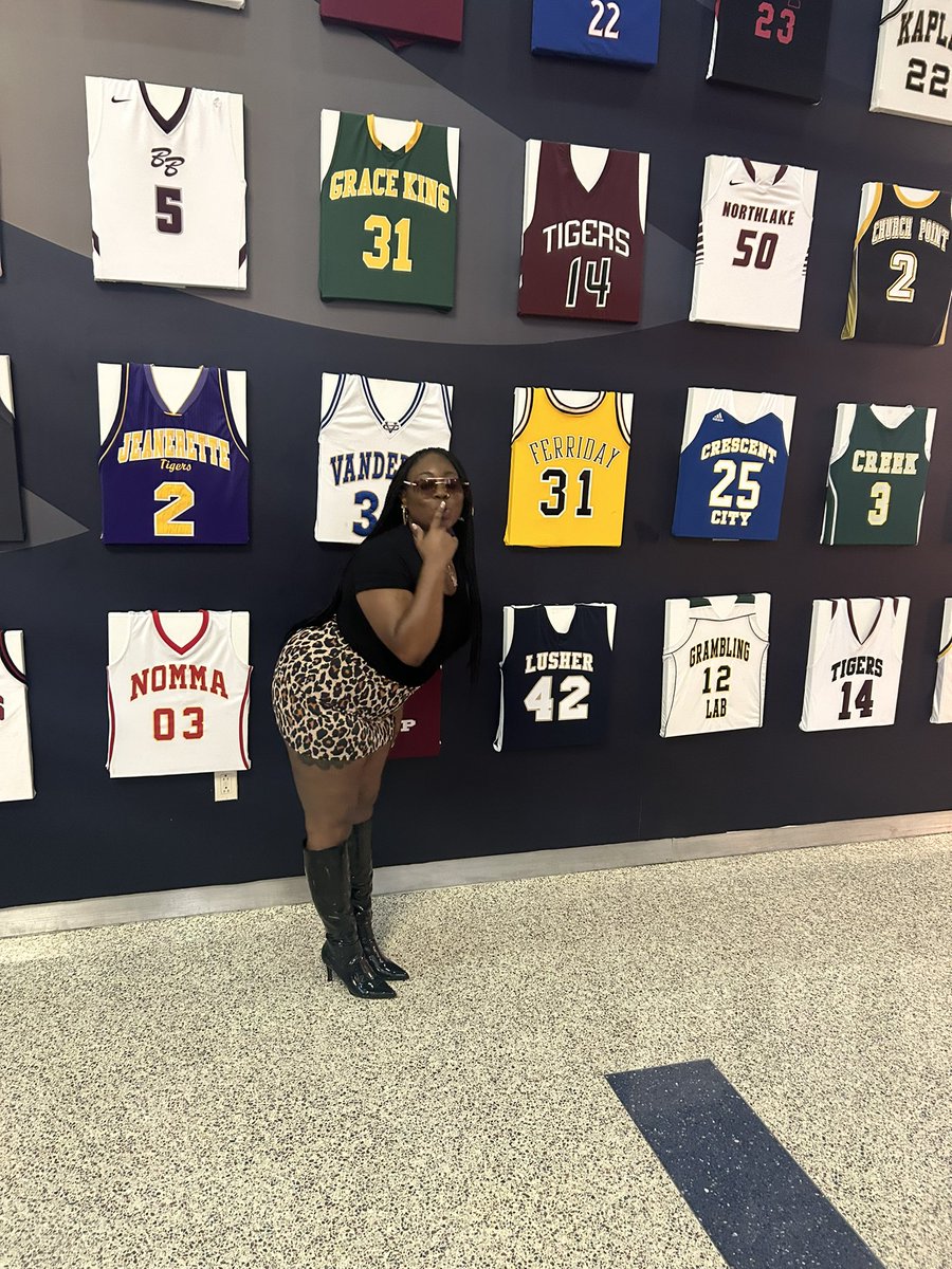 CallMeRaaaeeeee's tweet image. NOLA was fun ✨🌚