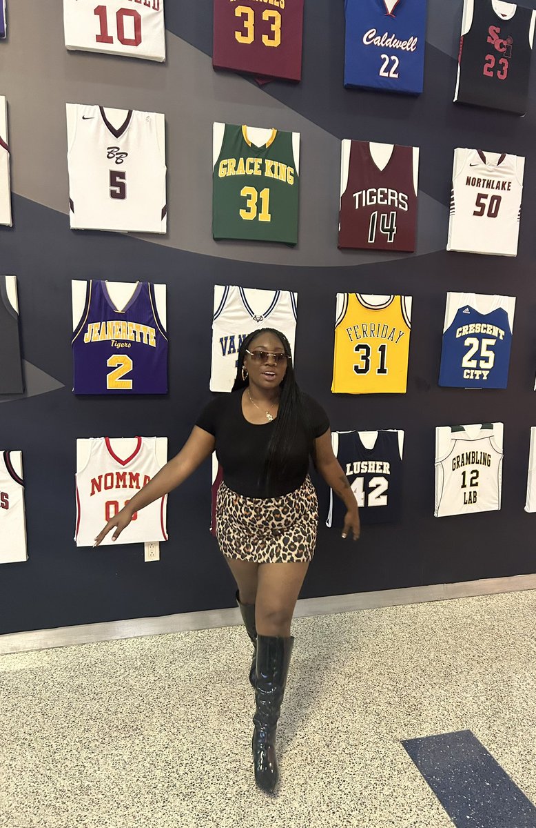 CallMeRaaaeeeee's tweet image. NOLA was fun ✨🌚