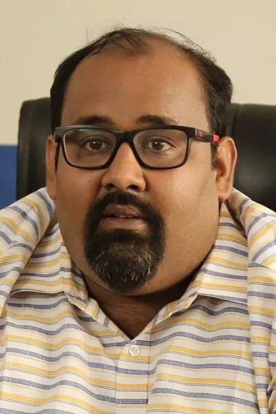 RiyaCast's tweet photo. Unbelievable And Unexpected - Another Talented Thegidi Movie Fame Actor Mr Pradeep K Vijajayan is NO MORE.🙏🏻Rest in Peace🙏🏻

#rippradeep #restinpeace #rip https://t.co/K2J59UXOCN
