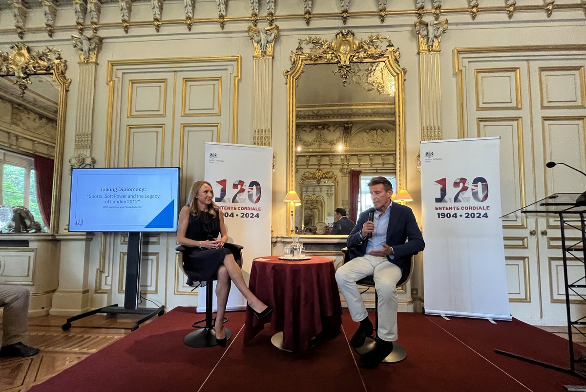 MennaRawlings's tweet photo. À moins de 45 jours des JOP, nous sommes en mode sport ! Ravie d'accueillir @sebcoe et @paulajradcliffe à la résidence hier soir pour parler de leurs histoires inspirantes et de l'héritage de Londres 2012. Tellement hâte de revivre cette magie à Paris 2024 ! #EntenteCordiale120 🇬🇧🇫🇷