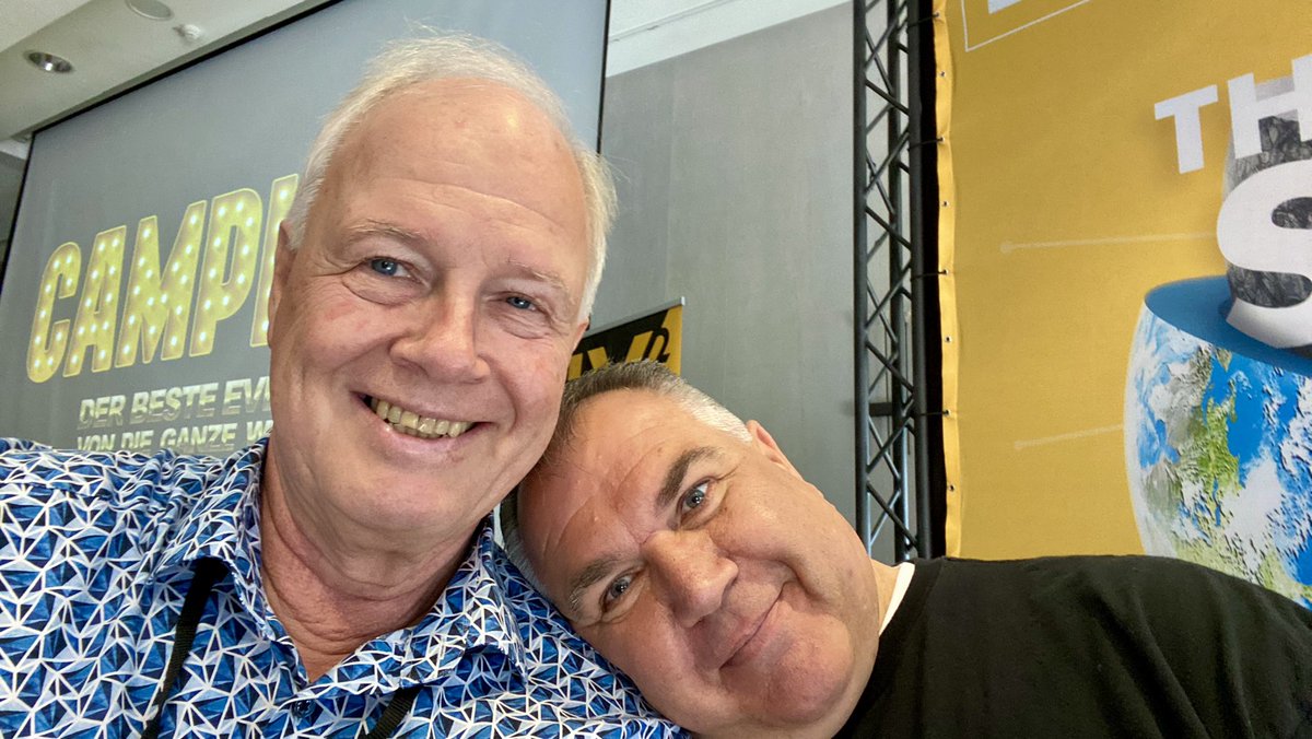 jweiland∙net (@jweilandnet) on Twitter photo #CAMPIXX startet in Berlin- 2 Tage SEO, Content und Online Marketing mit dem Gastgeber <a href="/marcojanck/">🚀 Marco Janck 🚀</a> #CAMPIXX startet in Berlin- 2 Tage SEO, Content und Online Marketing mit dem Gastgeber <a href="/marcojanck/">🚀 Marco Janck 🚀</a>