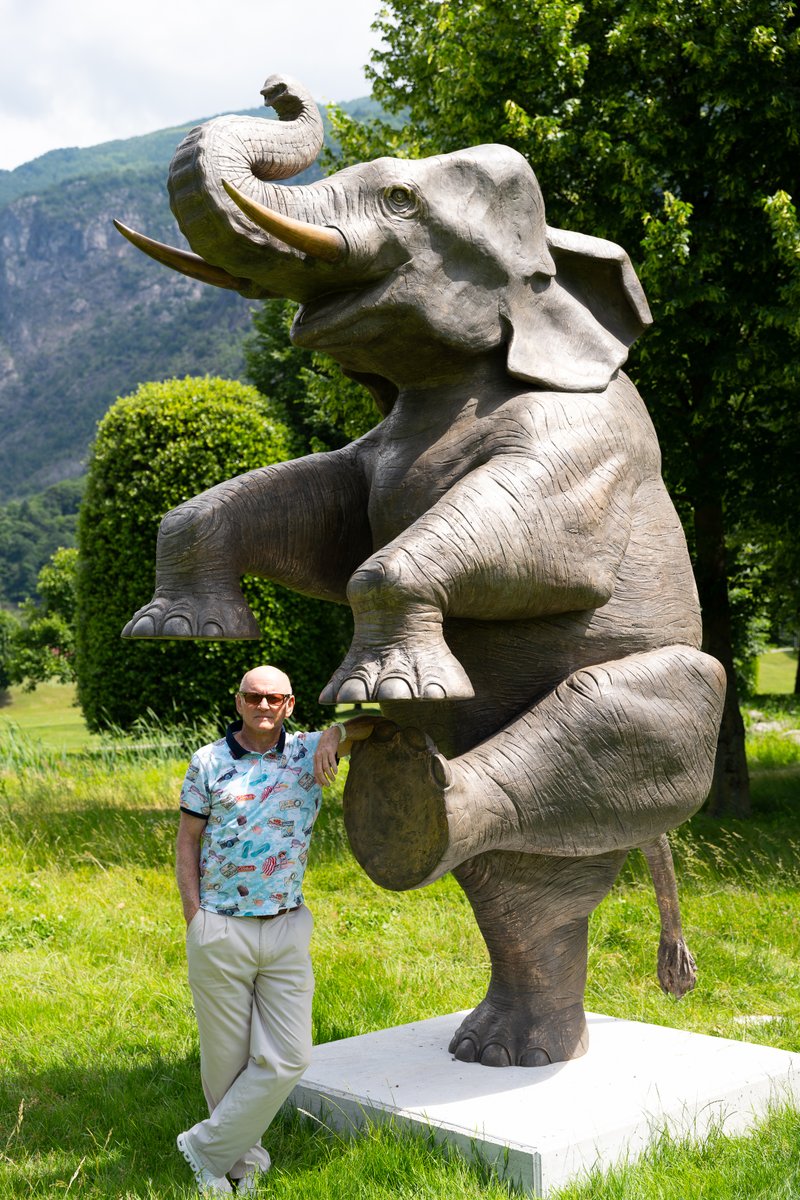 Un'idea e una visione prende vita grazie dell'artista 𝗥𝗼𝗹𝗳 𝗞𝗻𝗶𝗲. Il risultato? Lo straordinario 𝗛𝗮𝗽𝗽𝘆 𝗘𝗹𝗲𝗽𝗵𝗮𝗻𝘁 in bronzo, imponente e affascinante al Golf Gerre Losone!