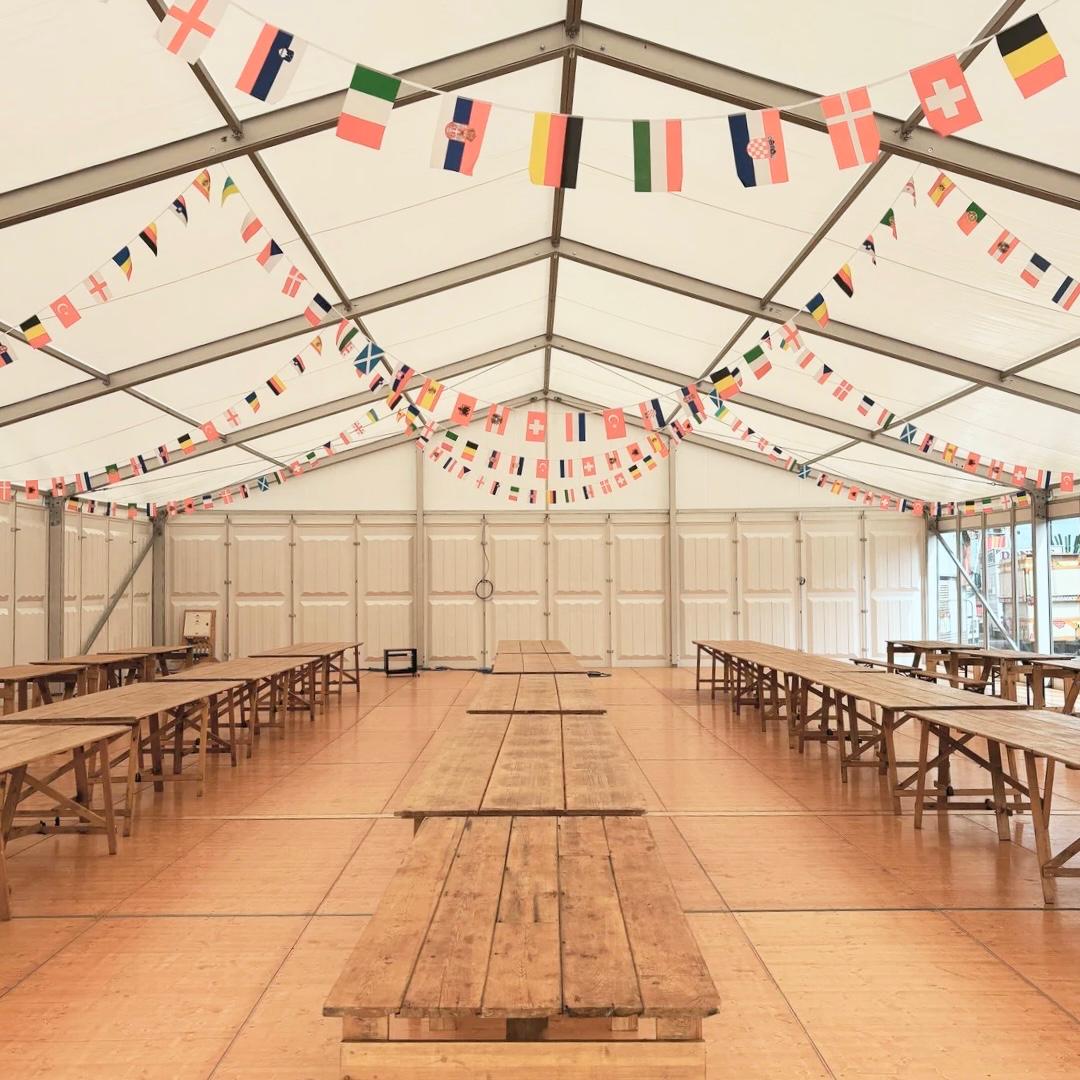 It's giant screen install day 🎉⚽️

Made plans for the weekend? You don't want to miss this! Opening game of the Euros, in our fan Village marquee = DJ, first drink included, fun fair and atmosphere👌 #euro2024   
 skiddle.com/whats-on/Prest…