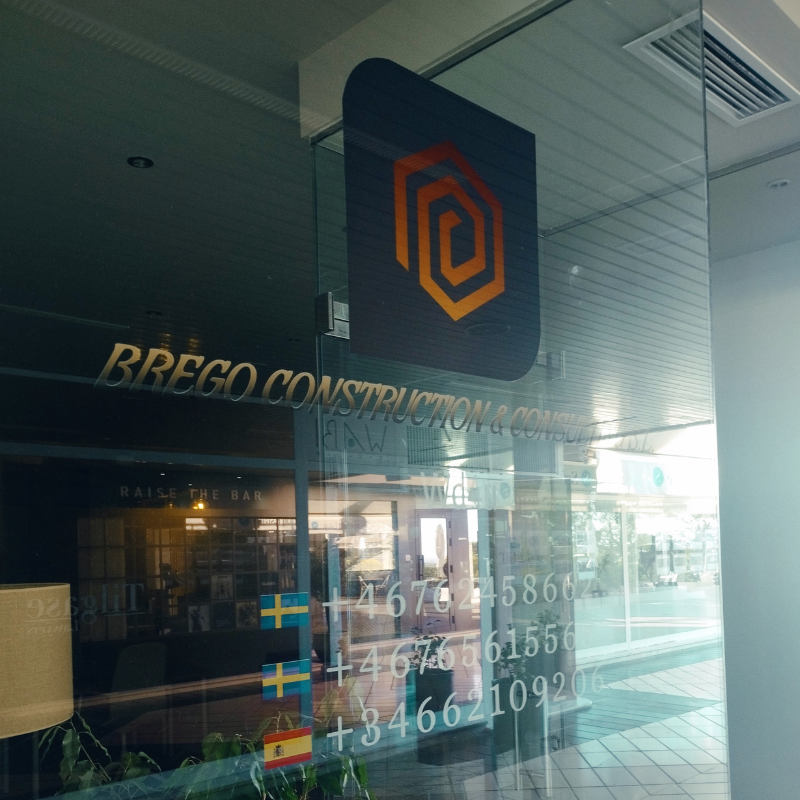 centroplaza_'s tweet photo. 🚧 ¡Descubre a #Brego Construction &amp; Consultingen CC Centro Plaza! 🌟 Fundada en 1959 en Suecia y expandida a la Costa del Sol, Brego es un testimonio de artesanía atemporal y compromiso inquebrantable con la calidad. Con décadas de experiencia, (...) 👇 https://t.co/BjC9tAzmBG
