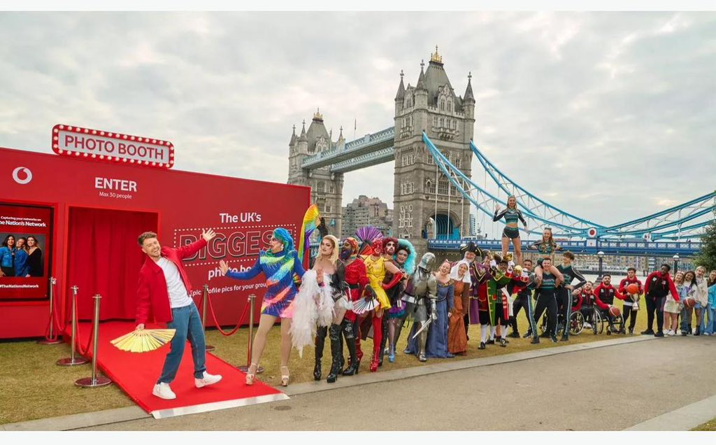 Join us at UK’s largest Photo Booth and  create the ultimate group chat profile picture or just a fun Photo Booth pic 📸

Photo Booth is open until 9am-5pm at Potters Field by Tower Bridge.

#TheNationsNetwork