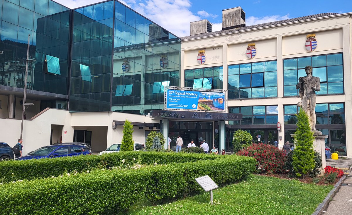 Nuria_Vicente_'s tweet photo. Our group just presented at the 37th Topical Meeting of #ISE in Stresa, Italy! Some updates on solid-electrolytes are shared. #EnergyStorage #batteries #Innovation #ISE37 #Electrochemistry https://t.co/WqjtSVf05x