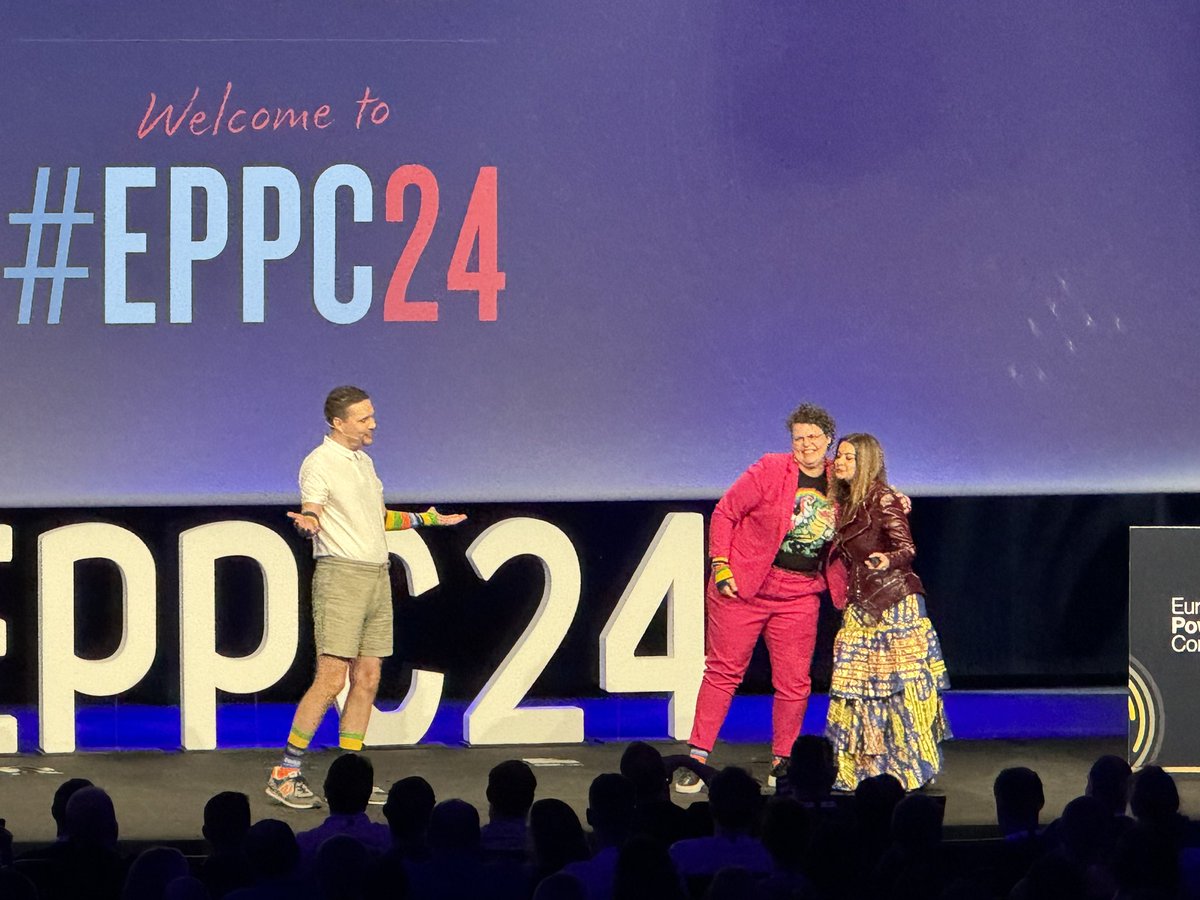 Scott Durow #ProCodeNoCodeUnite (@scottdurow) on Twitter photo Day 2️⃣ of #EPPC24 kicking off with fashion statements from @RebekkaAalbers getting creative with EPPC socks and <a href="/anttipajunen/">Antti Pajunen #ForwardForever</a> rocking the shorts 🤭
“Yes, this #AI business is both nonsense and real!” - keynote from the amazing <a href="/donasarkar/">Dona Sarkar</a> #PowerPlatform Day 2️⃣ of #EPPC24 kicking off with fashion statements from @RebekkaAalbers getting creative with EPPC socks and <a href="/anttipajunen/">Antti Pajunen #ForwardForever</a> rocking the shorts 🤭
“Yes, this #AI business is both nonsense and real!” - keynote from the amazing <a href="/donasarkar/">Dona Sarkar</a> #PowerPlatform