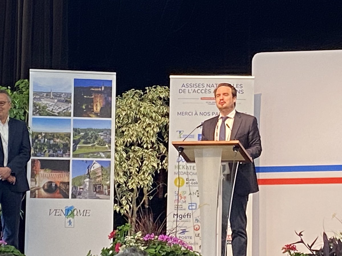 groupe_MACSF's tweet image. [EVENEMENT] 🟢Suivez aujourd’hui en LT les Assises nationales de l’accès aux soins qui se déroulent à Vendôme dont la #MACSF est partenaire. La journée commence avec un mot d’accueil de l’organisateur Jean-Philippe Delbonnel de @DelboPresse et @departementsfr 

#santé