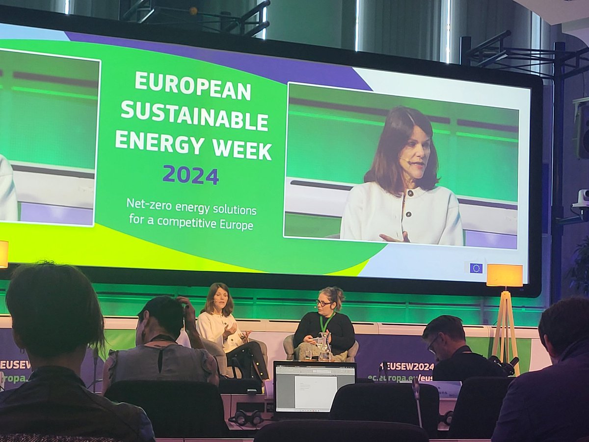Enlit Europe (@enlit_europe) on Twitter photo Happening now at the #eusew2024 stage. Areti Ntaradimou and Machtlid Worsdorfer in a very interesting discussion kicking off the last day of <a href="/euenergyweek/">European Sustainable Energy Week</a> #energy Happening now at the #eusew2024 stage. Areti Ntaradimou and Machtlid Worsdorfer in a very interesting discussion kicking off the last day of <a href="/euenergyweek/">European Sustainable Energy Week</a> #energy