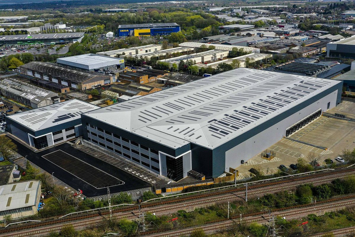 UMC_Architects's tweet photo. This week's Throwback Thursday focuses on Code MK based in Bletchley Milton Keynes. Completed in May 2023 this new build two-unit site held a strong sustainability initiative achieving a BREEAM status of “Excellent” and an EPC rating of A. https://t.co/BZDMH9D7mq