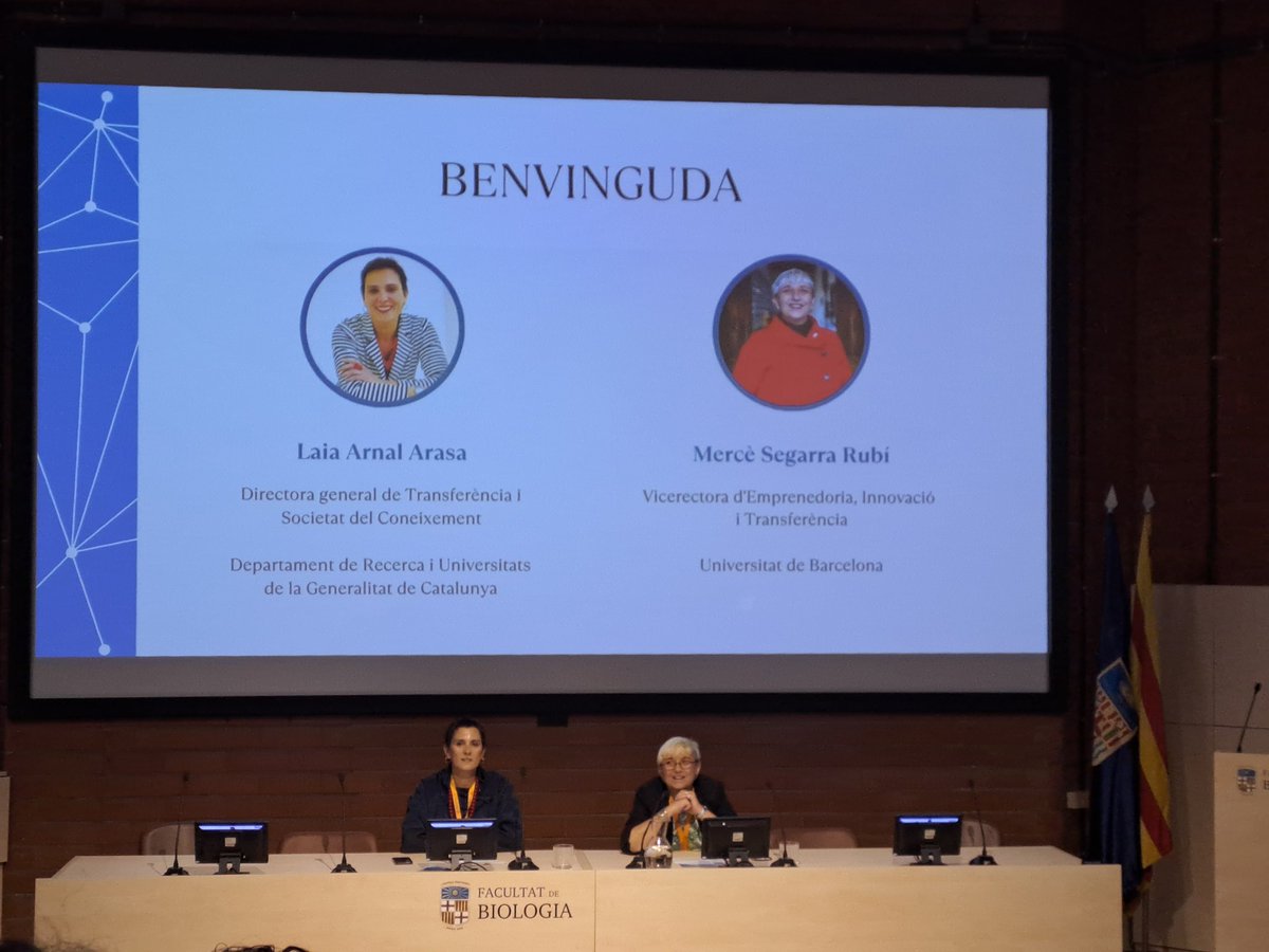 Avui amb els companys de #knowledgetransfer de les Universitats catalanes a la trobada anual. Obertura a càrrec de la Directora General de Transferència i Societat del Coneixement <a href="/LaiaArnal/">Laia Arnal Arasa</a> i la Vicerectora d'Enprenedoria,  innovació i transferència de la <a href="/UniBarcelona/">Universitat de Barcelona</a>.