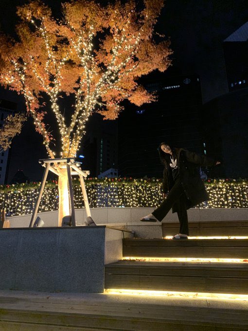 My silly little girl with her silly little pose, I love you :((