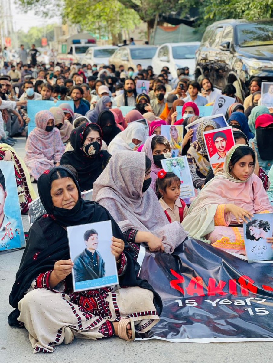 Zohra__Baloch's tweet photo. Enforced disappearances are a grave injustice that cannot be ignored. It's time for the international community to take a stand and demand an end to this inhumane practice. 

#EndEnforcedDisappearances
#ReleaseAllMissingPersons https://t.co/H5TkKP0GHw
