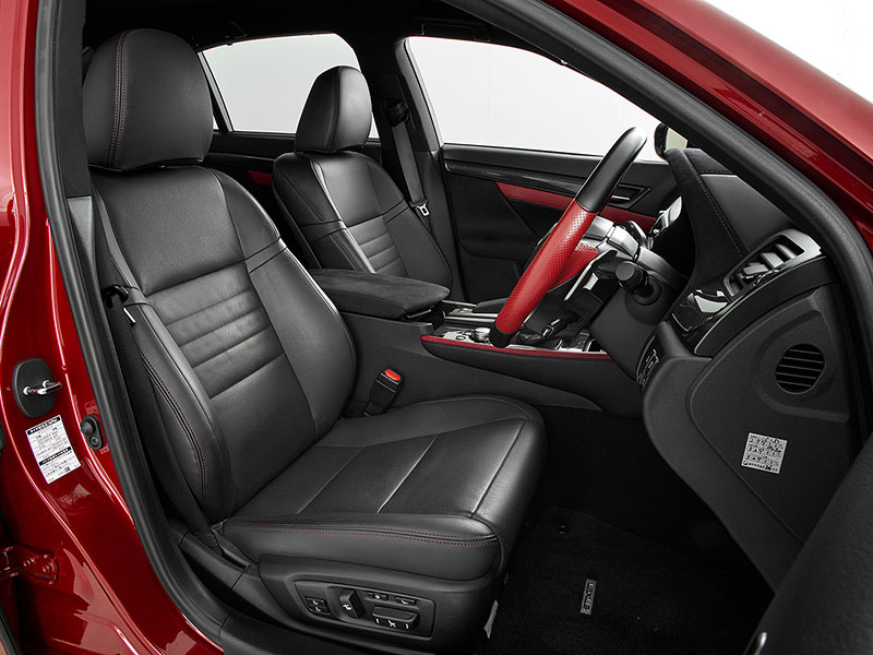 StudioWM0615's tweet image. レクサスGS300h 特別仕様 エターナルツーリングが入庫しました。

オプション等、詳細内容は弊社ホームページを是非ご覧ください。↓
studiowm.jp/stockcar/lexus…

☆TEL. 0586-64-9717
☆MAIL. info@studiowm.jp 
☆LINE.  @834nigal

#LEXUS #lexusgs300 #撮影スタジオ #自動車販売 #委託車両 #愛知県