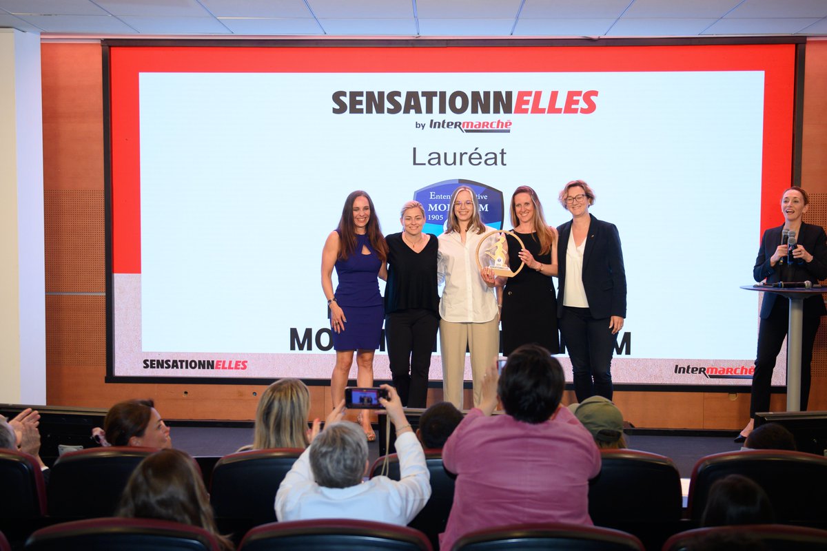 mousquetairesfr's tweet photo. Félicitations au Club Entente Sportive Molsheim, qui remporte cette 3️⃣e édition de #Sensationnelles by @intermarche avec le projet "Révèle-toi" en faveur de l'#inclusion des jeunes filles en situation de handicap dans le #football. ⚽️ ️ 🏅
@FFF https://t.co/TUD7nldnKn