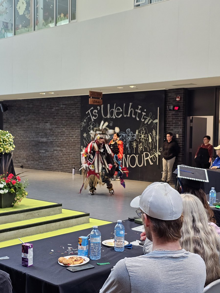 Nik3am's tweet photo. Ts'Udelhti... beautiful celebration tonight for Indigenous Graduates of Shas Ti Kelly Road!  Feeling blessed to be able to be a small part of this amazing night. @stkrgrizzlies @SD57PG https://t.co/UN7DLZsUeq