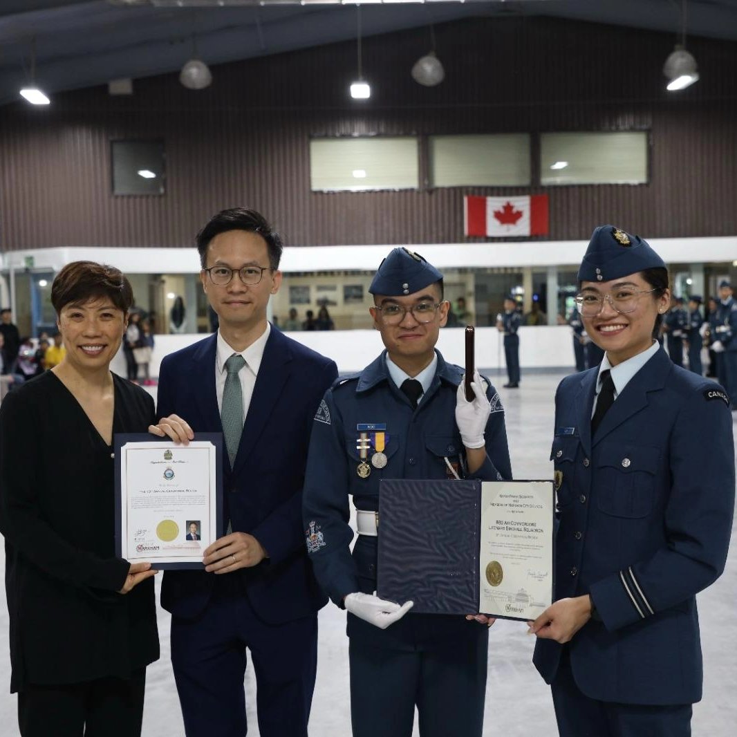RitchLau's tweet photo. On behalf of Markham City Council and Mayor Frank Scarpitti, Congratulations to our graduating cadets of 883 Air Commodore Leonard Birchall Squadron in Markham Unionville. 

To enroll your children in their program, visit https://t.co/zs1OFMwzlG and click on registration. https://t.co/6OyADmsHz7