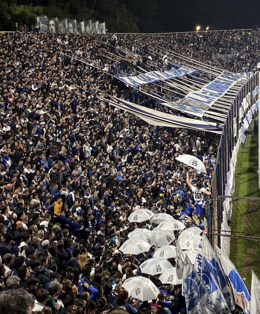 LA CIUDAD DE FIESTA
👊🏼LA GLORIOSA 22👊🏼

Tano presente!