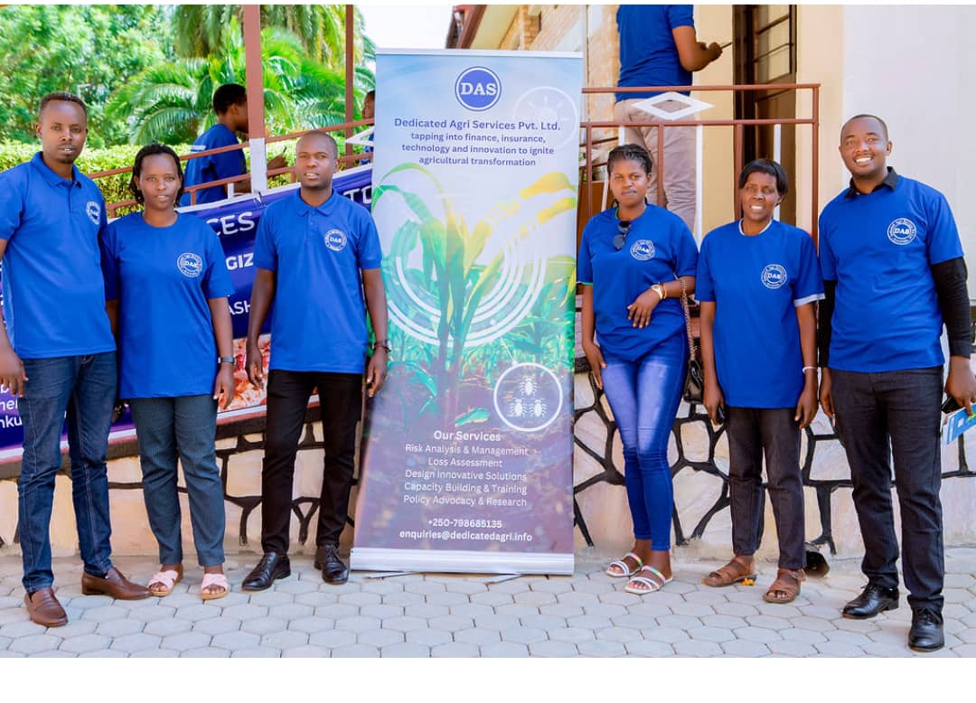 DedicatedAgri's tweet photo. @DedicatedAgri in partnership with @TechnoServe Rwanda, has successfully conducted a training session, engaging over 70 veterinarians across 4 pilot districts to drive insurance uptake amongst farmers. 

@RwandaAgri @RwandaAgriBoard @NdorimanaC @SahaAyandev @NSHUTILAMBERT https://t.co/IZ9krsjJJl
