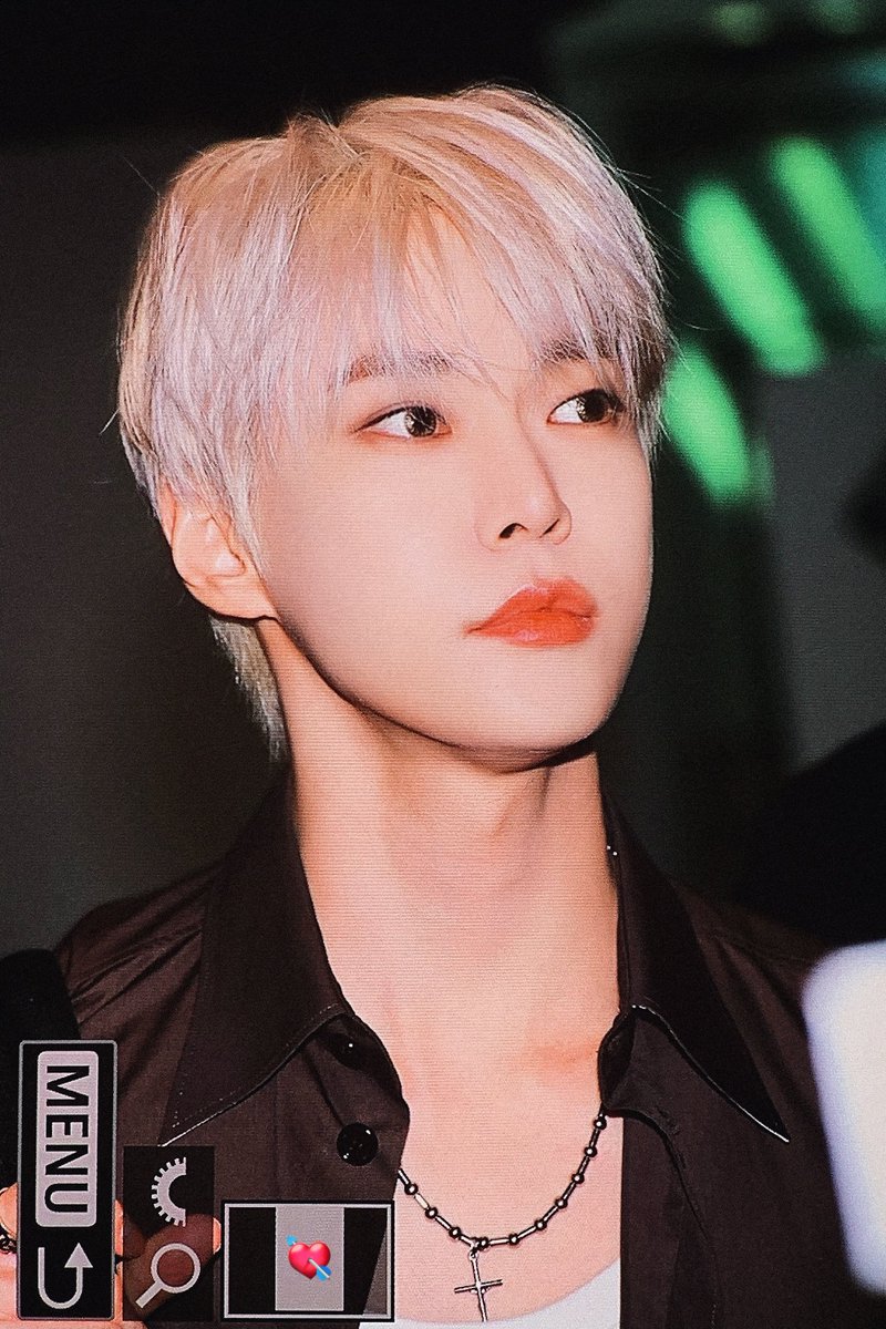do0_plum's tweet photo. 그러니까 김도영이 지금 백금발 에로스라는 거잖아 https://t.co/bG0Gj8goLl