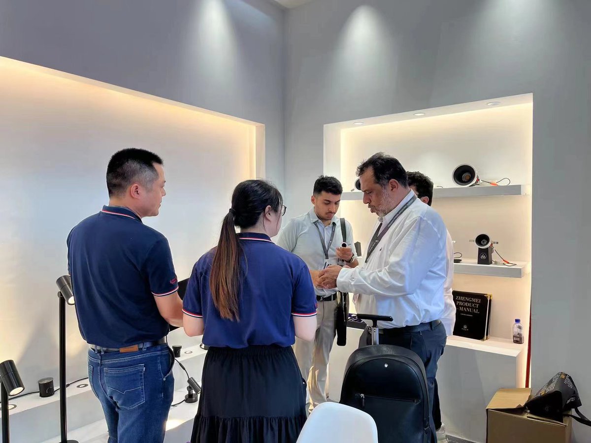 zeamaylighting's tweet photo. The 2024 Guangzhou Lighting Fair (June 9 - June 12) has come to a successful end, thank you friends and customers for visiting our company's booth G31 in Hall 6.1. I wish all guests good health and happiness!!
Guangdong Zhengmei Lighting Co.,LTD https://t.co/10SfiQr4ty #lightfair https://t.co/GZvQ2OgjfR