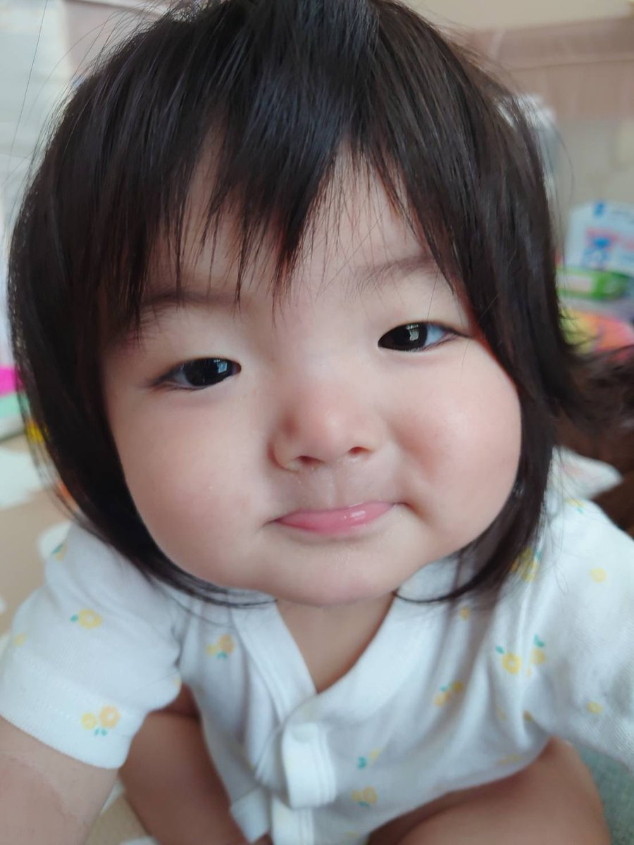 hide_csf's tweet photo. この口を最近やるのだけど、ちがうサイトでみなさん、歯が生えるのかもしれないから歯が痒いのかもってたくさんコメント頂いたんだけど、まだ生えない。いつ生えるのかなー🤔 https://t.co/D94Pr8uQpq