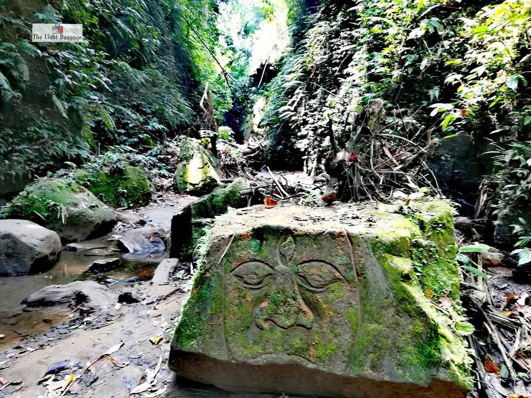 PurnimaHazra11's tweet photo. #Chabimura is an astonishing archaeological site of Tripura,which demonstrates the unique cultural and tribal heritage of northeastern.Chabimura is home to a series of extraordinary rock-cut carvings of Hindu divinities,engraved on the hills tht line the banks of the Gomati River https://t.co/01vAOadmxb