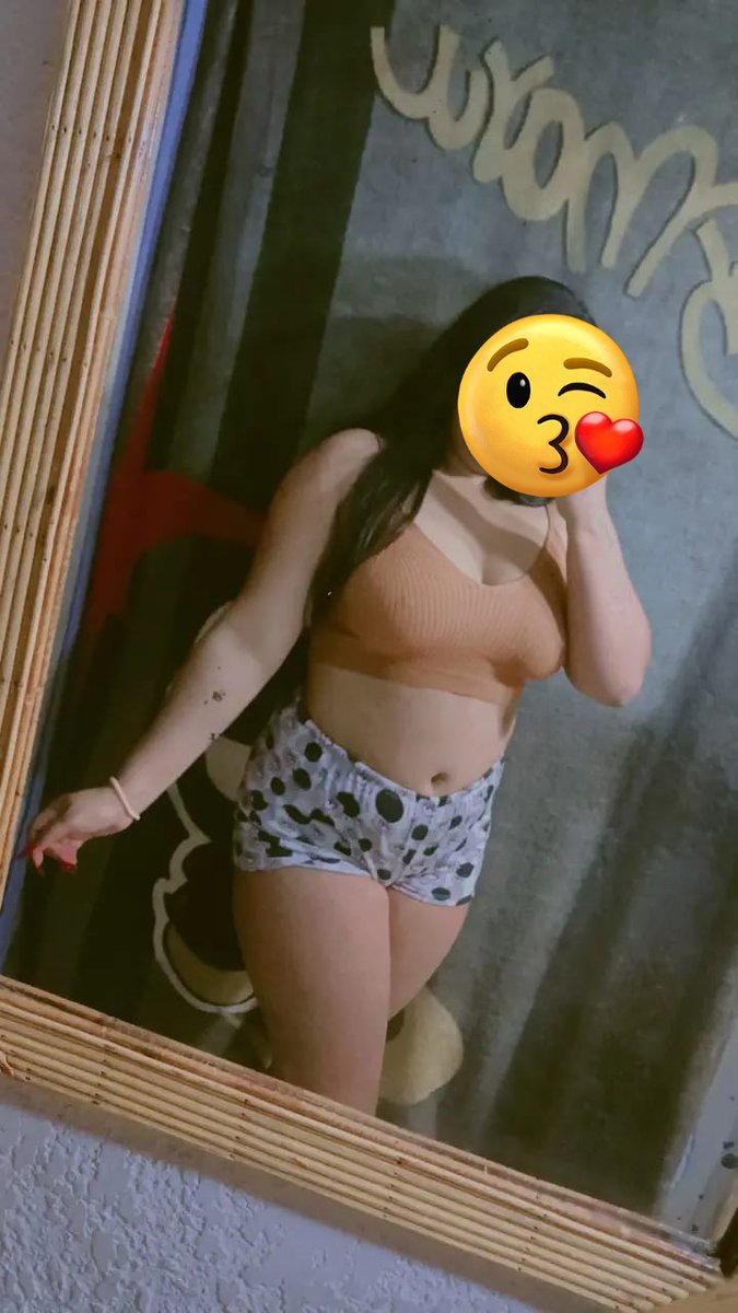 lolitapf20's tweet photo. Beshitos de Buenas noches a Tod@s😘😉 https://t.co/4JHcxHrP6f