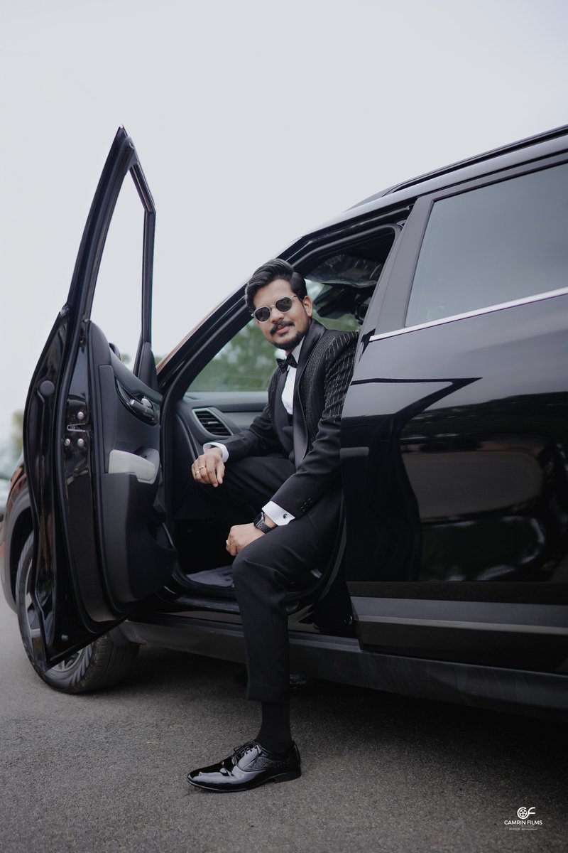 camrin_films's tweet photo. From bachelor to husband, the adventure of a lifetime begins.

#LoveEternal #HappilyEverAfter #BokehBliss #groom #BlessedGroom #groomdress #CandidMagic #CelebrateLove #JoyfulUnion #bride #Trendings #instagram #viralpost #candid https://t.co/PHB4OgnavA