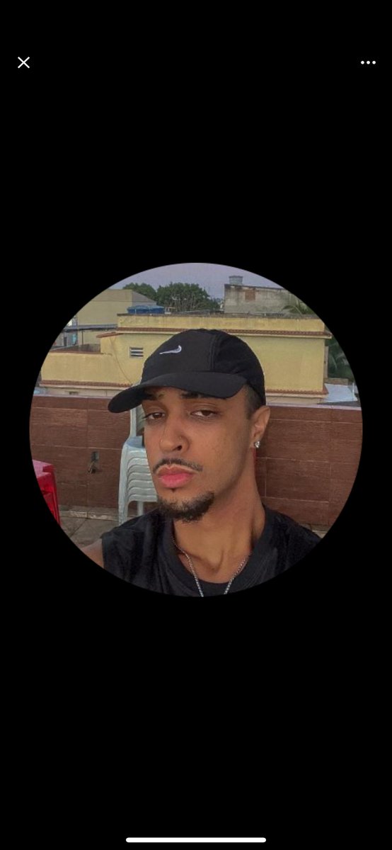 loukas_173's tweet photo. @Nefaxsto @Newplaybr @GodLike_99s @ODElOLOlRAS Vai te fude, barbicha de pelo do meu saco 🤣 https://t.co/FrrXZU1G5h