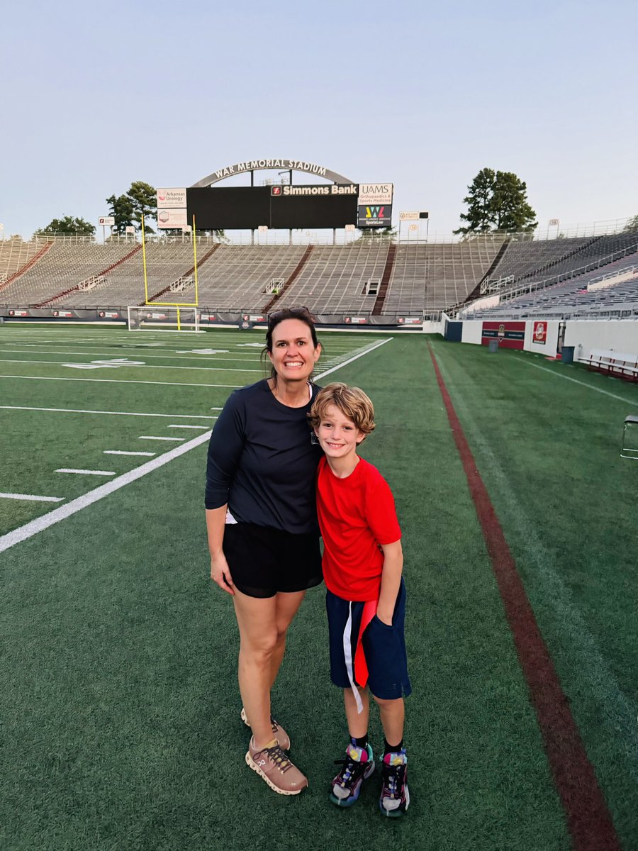 SarahHuckabee's tweet photo. Fun night for Govs office flag football.

@CoachSamPittman I might have a few new recruits for you! #blueteamwon https://t.co/Osp9c4hlKv