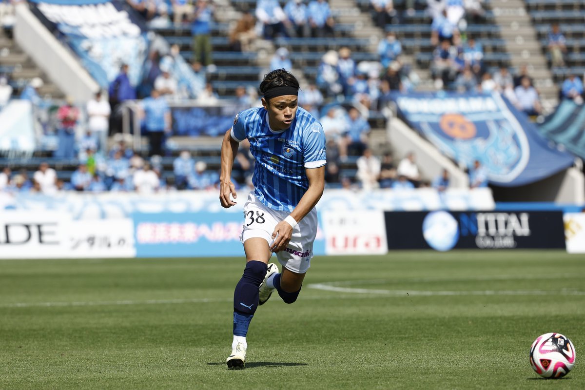 yokohama_fc's tweet photo. この度、FW #髙橋利樹 選手が2024年4月13日に入籍いたしましたのでお知らせします。

https://t.co/ndkX6CFtuw

トシキおめでとう！！
素敵な家庭を築いてください✨✨

#yokohamafc #横浜FC https://t.co/n16DCQf0VC