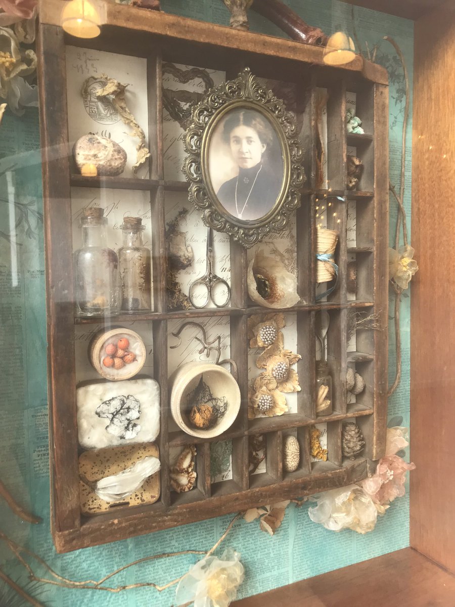 sock gallery tweet media