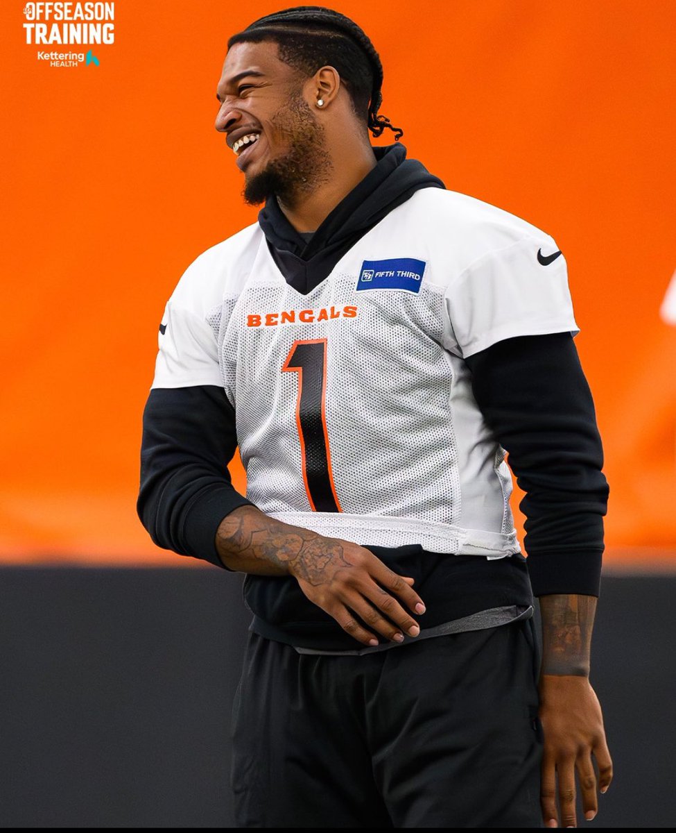 Bengals France tweet media