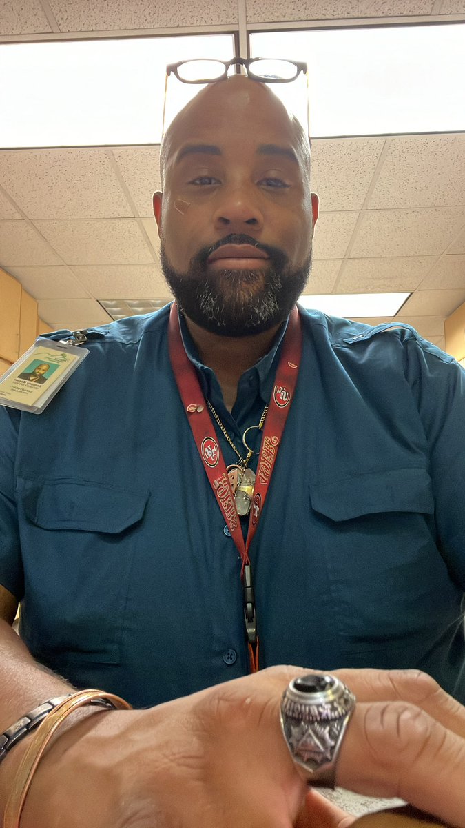 When making life’s important choices, it is crucial to recognize that a person's actions are guided by their judgment. This internal compass, shaped by one's knowledge, wisdom, and experience, determines the quality of their decisions. Just like a muscle, judgment needs regular