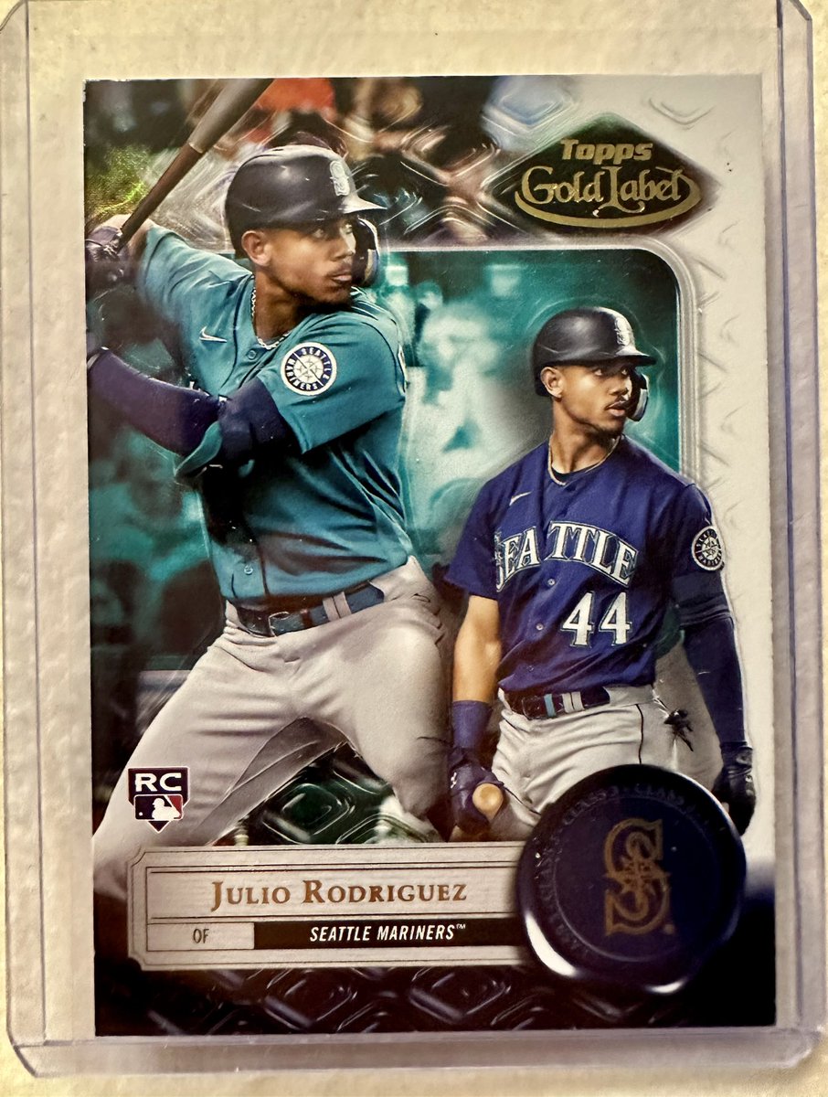 JayR206's tweet photo. Some @JRODshow44 @Topps rookie cards. #ToppsGoldLabel https://t.co/g5g6LMrIjV