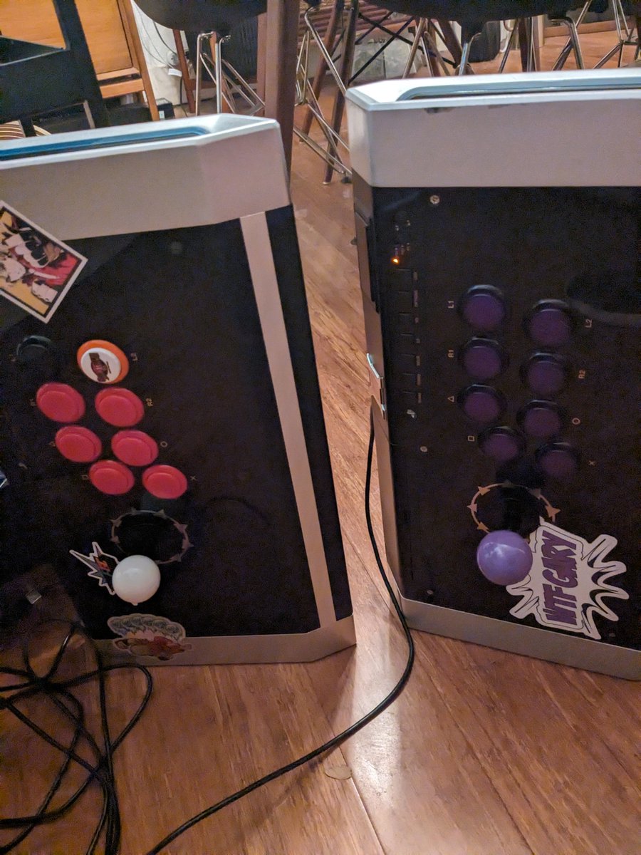 wtfgary's tweet image. The sticks @Cyclopz0rs