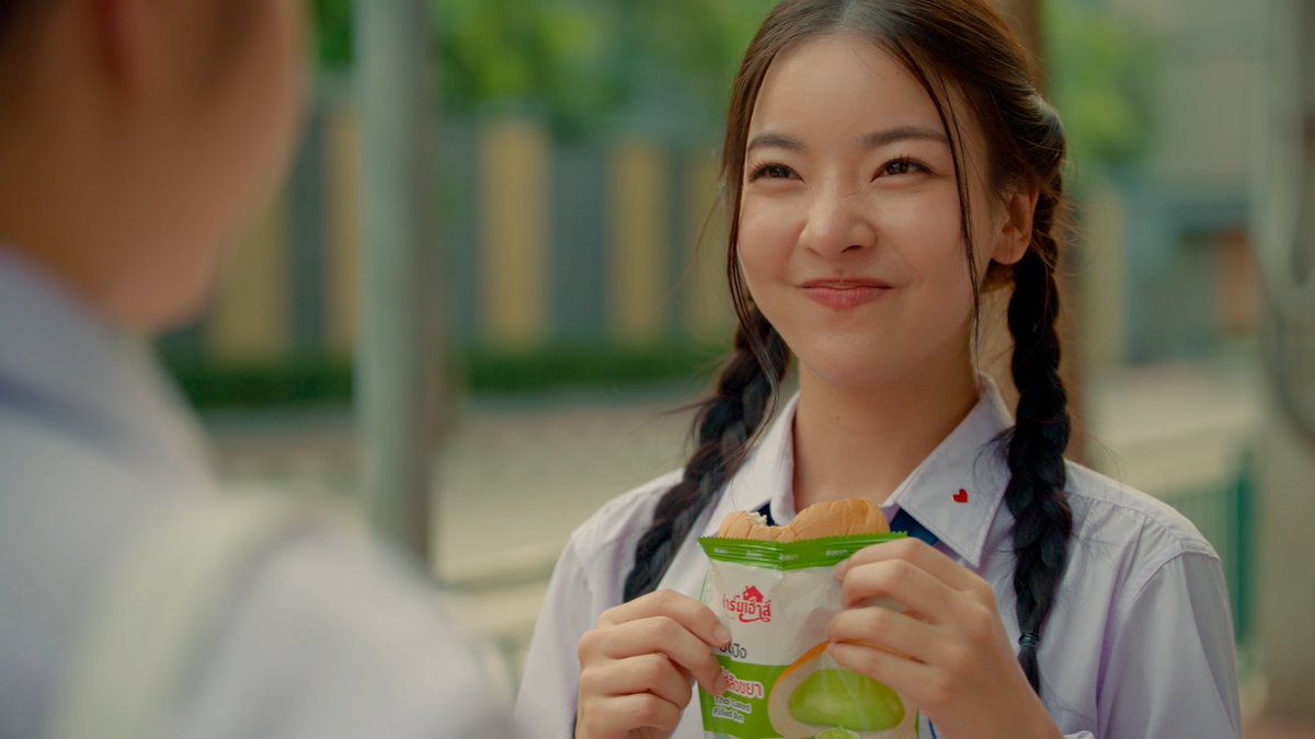 genderationth's tweet photo. Let's officially convince you all who have not watched #DreamGL yet that

They are good! After the flashback high school scene (which is so adorable and charismatic), I can confirm #FayMay's chemistry is on a fantastic level. I also appreciate Fey's ability to convey a sense of humor. They also possess a variety of visual elements that are essential for GL actresses: one is cool and cute, while the other has a hint of deep drama and sex appeal.

Hope we will have a chance to talk with them in the future... 

#Genderation