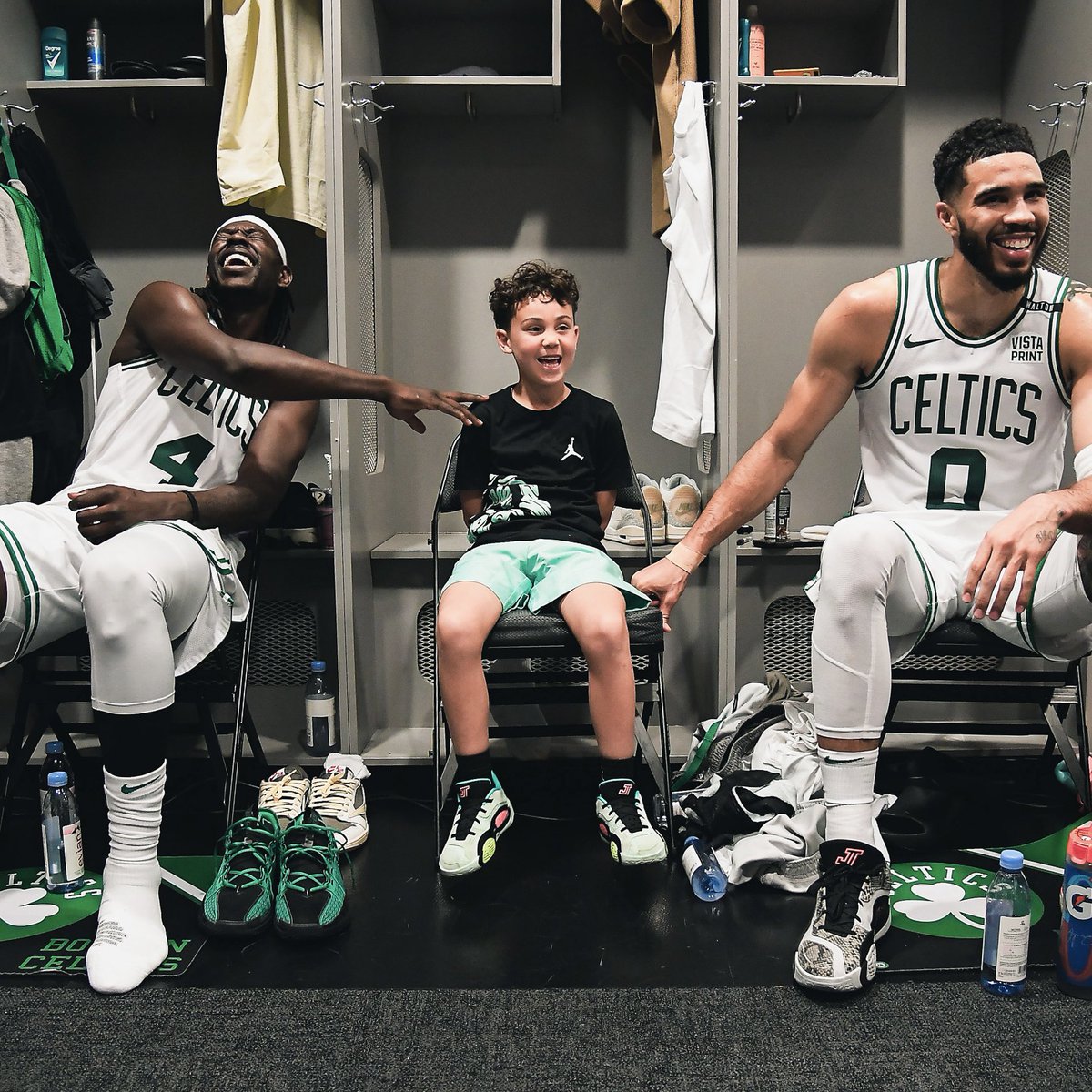 celtics's tweet photo. 3-0 ✅✅✅ https://t.co/r4fB4EMrys