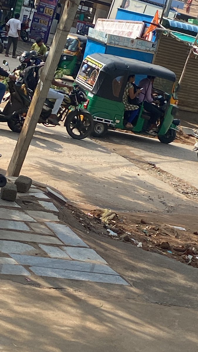 ysanthoshreddyy's tweet photo. @GHMCOnline @CommissionrGHMC road cutting has been done by @HMWSSBOnline but road was not yet closed it was more than 3 weeks happening. Will someone respond on this urgently. Area: Mallareddy nagar phase 2, Gajularamaram @MDHMWSSB https://t.co/kXSfwRKRKs