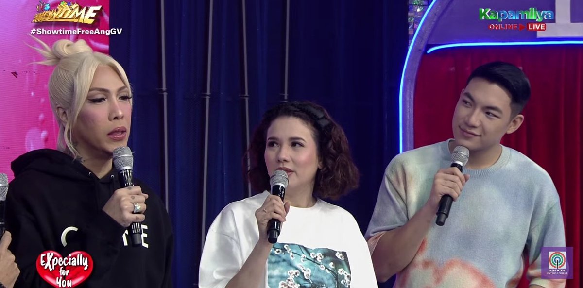 CarlosMiguel652's tweet image. Saya sa heart makita na co host ulit si Darren sa #EXpeciallyForYou.

#DARREN @Espanto2001
#ShowtimeFreeAngGV
@itsShowtimeNa @pawilectura