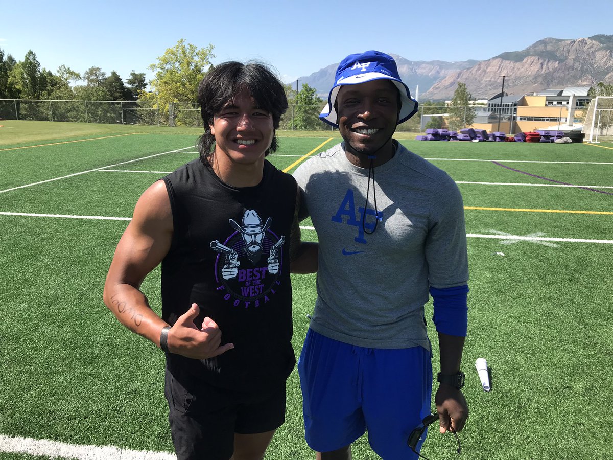 Chevas Gregory Jr. (@chevas_gregory) on Twitter photo Was awesome catching up with <a href="/coachawrightAFA/">Anthony Wright, Jr</a> from <a href="/AF_Football/">Air Force Football</a> can’t wait to visit in the fall. Was awesome catching up with <a href="/coachawrightAFA/">Anthony Wright, Jr</a> from <a href="/AF_Football/">Air Force Football</a> can’t wait to visit in the fall.