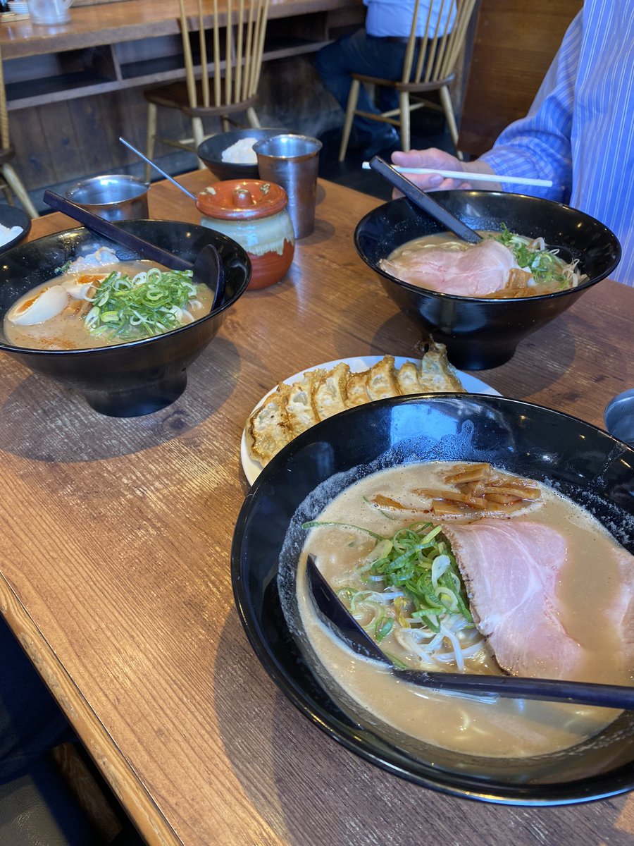 mu_da_ge's tweet photo. みなさん久しぶりです
今日、オフ会した！ https://t.co/gje40U7dFa