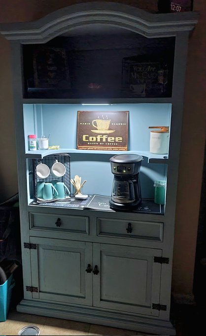 It's these little things that make me happy. Installed a motion sensored light so it turns on when we<a href="/tag/mvsales"class="tags"><span>#mvsales</span></a>