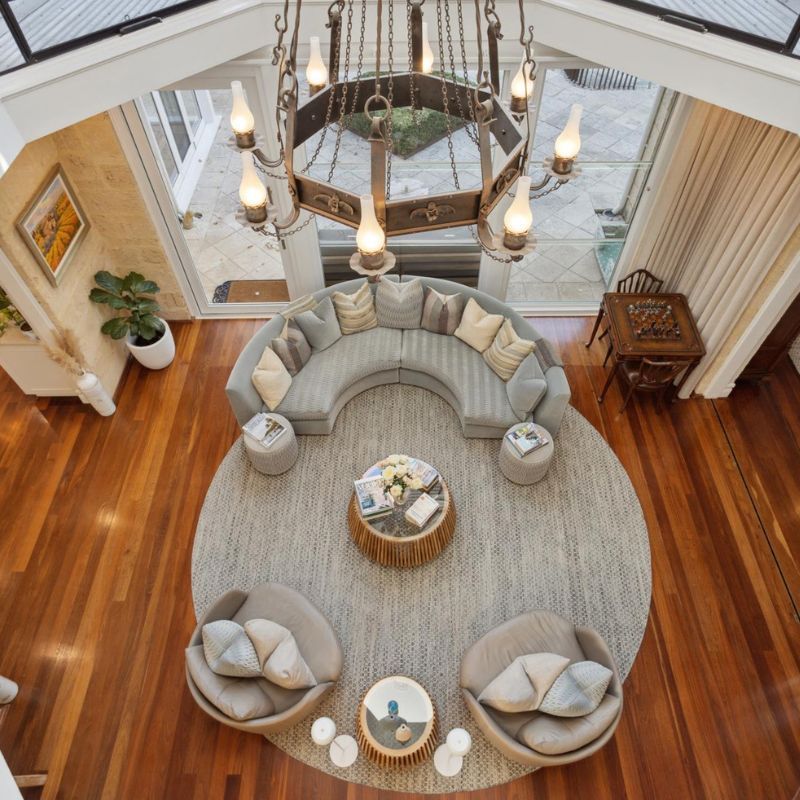 homelycomau's tweet photo. Experience timeless elegance with modern luxury at 28 Irvine Street, Peppermint Grove.
See more: https://t.co/kuB5sFY9ZL
Listed by: Mack Hall Real Estate in Association with Knight Frank
#peppermintgrove #westernaustralia #heritage #realestate #forsale #wowhomes #homely https://t.co/gBSleSKnDe