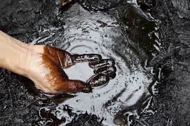 silvano_trotta's tweet photo. Pour les plus anciens, vous vous souvenez des années 70/80 où ils ne parlaient que de la fin des réserves de pétrole dans les 40 ans à venir ?

Et bien en 2024, l'Agence internationale de l'énergie met en garde : Le monde sera confronté à une capacité pétrolière excédentaire d'ici 2030, ce qui entraînera une chute des prix....