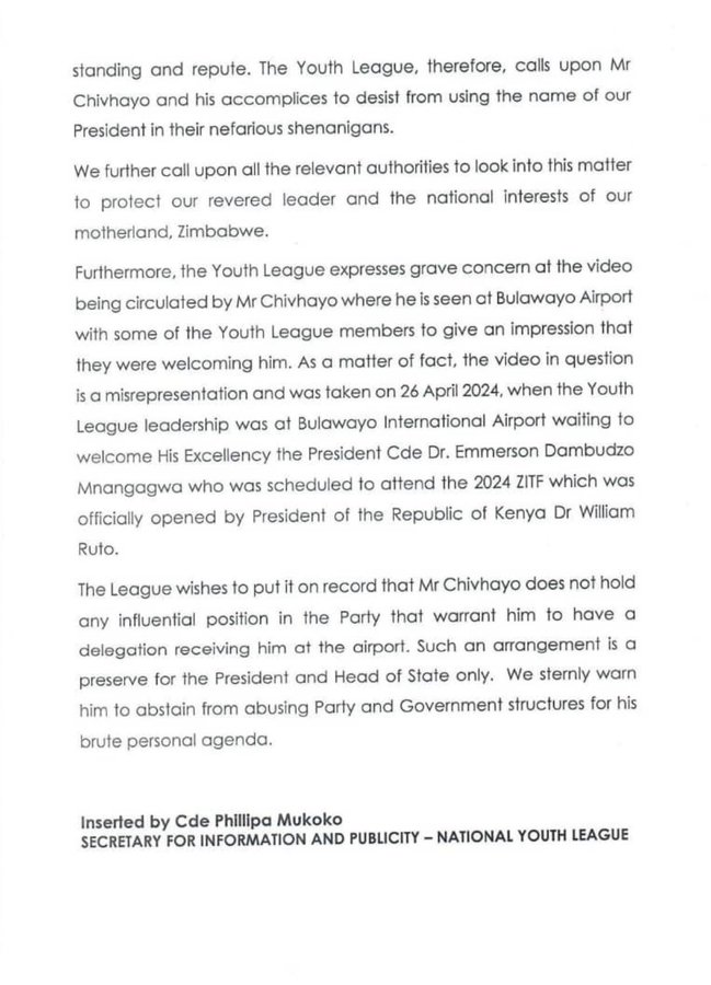 TembaMliswa's tweet photo. If ever the ZANU-PF Youth League is a vanguard for anything, it's for being useless! You can't parrot tired revolutionary cliches and harp about dignity now as if Wicknell has suddenly dropped in from nowhere. Where were you when he was laundering money and buying silence? https://t.co/dP8IPYKzxA
