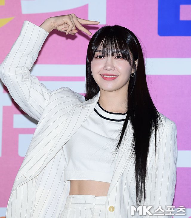meungupdates's tweet photo. 240613 Miss Night And Day Press Conference

#정은지 #JeongEunji #Eunji @JeongEunJi_X 
#MissNightAndDay #낮과밤이다른그녀 https://t.co/Ey4DvIp4w7