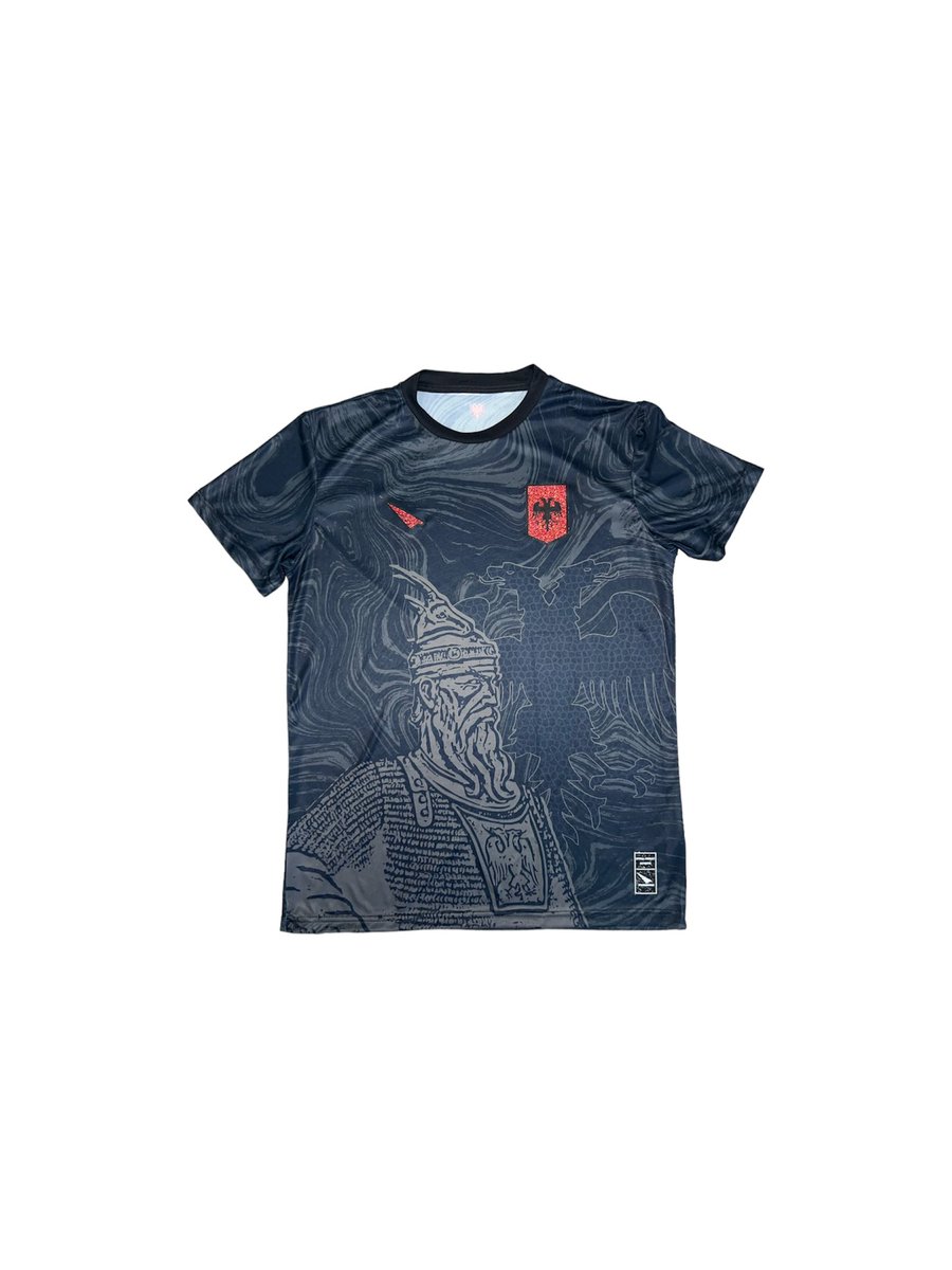 PhoenixCLo's tweet image. Skënderbeu jersey